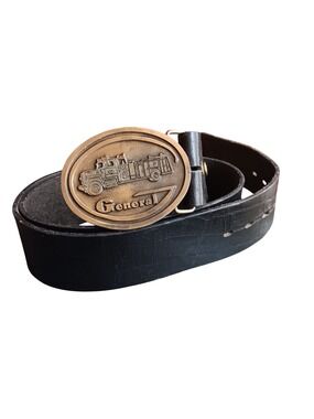 True Vintage Belt 36 Men's Medium General Fire Truck Buckle Trucker Fireman